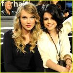 selena gomez and taylor swift fans